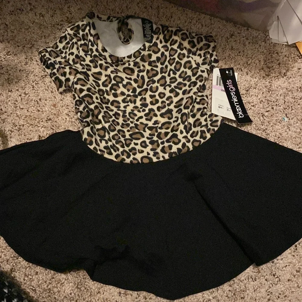 Bloomies girls extra soft top of dress size 9 months leopard top with solid blk
